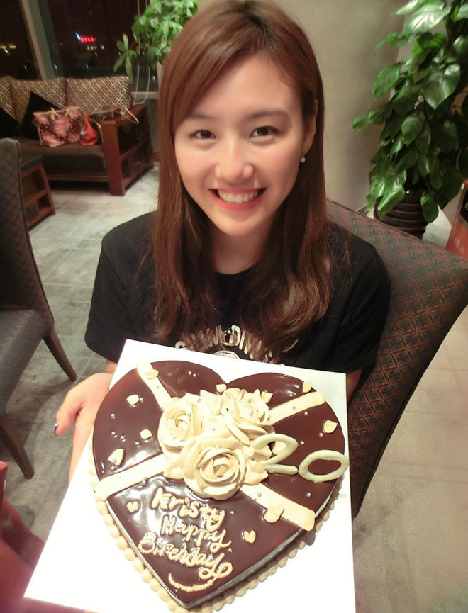 Ở tuổi 21, nữ kình ngư này từng là cơn sốt trên cộng đồng mạng Trung Quốc.