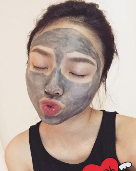 Thành quả sau 1 năm chăm chỉ của Liin Nguyễn chính là sức khỏe tốt hơn, không còn bệnh vặt nữa, chứng tụt đường huyết cũng biến mất. Hiện tại so với cách đây 1 năm, Linn Nguyễn tăng lên 10kg (48kg) với số đo 3 vòng là 79-56-89, chiều cao còn tăng lên được 1,59cm.