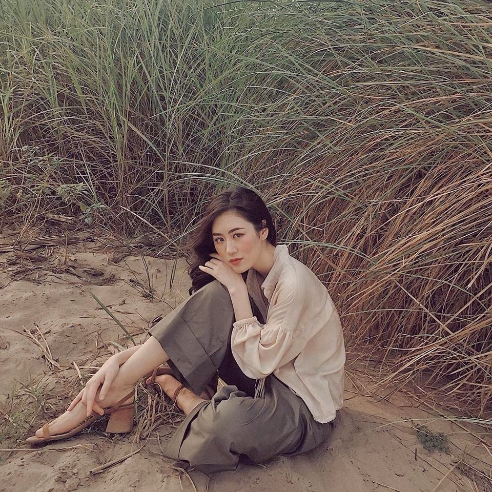 Phong cách thời trang cá tính cùng gương mặt đẹp của Mai Vân Trang.