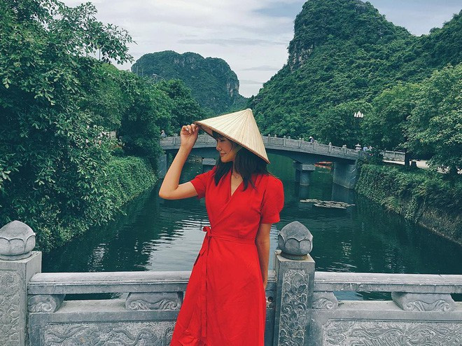 Cùng đến Ninh Bình để khám phá một vùng cố đô cổ kính và mát mẻ giữa mùa hè nóng bỏng.