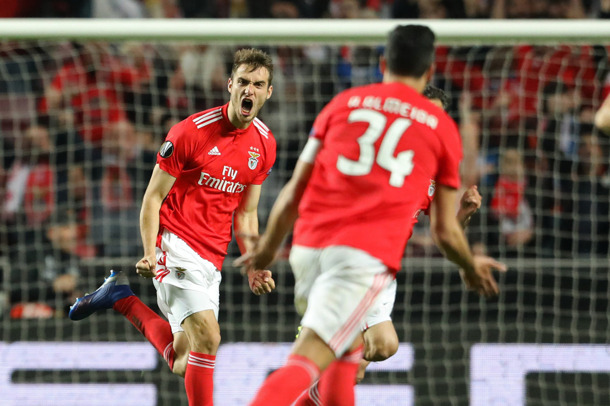 Francisco Reis Ferreira đang là cái tên thu hút sự chú ý của những CĐV Liverpool và nhiều người trong số họ muốn BLĐ CLB đưa cầu thủ trên về sân Anfield ngay trong mùa hè.