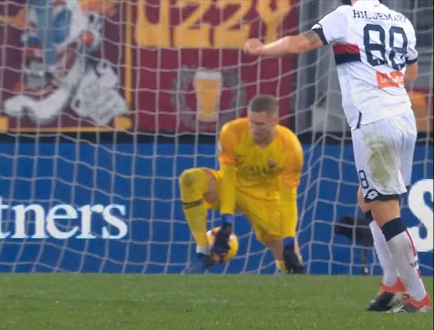 Theo Calciomercato.com, CLB đến từ ngoại hạng Anh, Watford đang dành sự quan tâm đến Robin Olsen sau khi Ben Foster bước sang tuổi 36 vào cuối năm nay. Một thủ thành khác của đội, Heurelho Gomes (38 tuổi) cũng có thể ra đi trong mùa hè này.