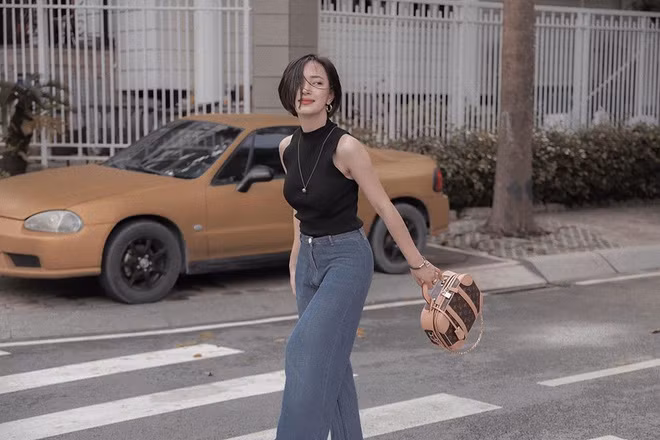 Kèm những lời ví von, QQ theo đó là hình ảnh mới nhất của Châu Bùi trên trang bìa của tạp chí Harper's Bazaar Vietnam tháng 8 với Kelbin Lei.