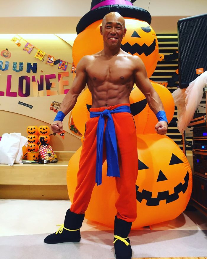 Thành tựu tốt nhất của Shirapyong đến thời điểm hiện tại phải kể đến việc đứng top 4 trong Giải Thể hình Tokyo, dành cho các thí sinh trên 40 tuổi.