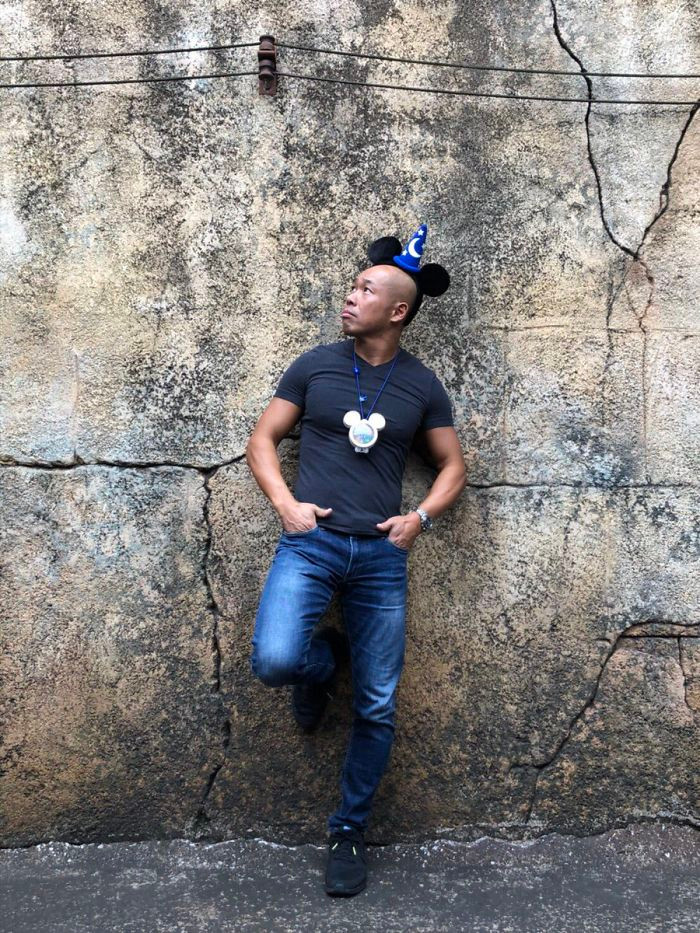 Đôi khi, Shirapyong hóa trang thành nhân vật Quy Lão Tiên Sinh trong bộ truyện 7 viên ngọc rồng nổi tiếng, lúc khác lại là "anh tài xế taxi quyến rũ" trong hội chợ Niconico Chokaigi.