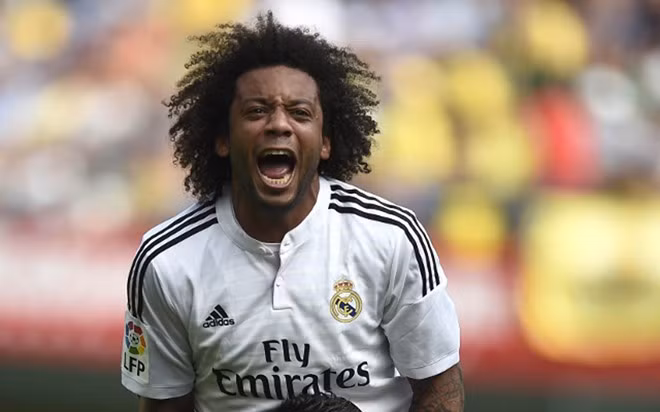 Marcelo đánh đánh giá là hậu vệ số một tại La Liga 2015. Tuyển thủ người Brazil không chỉ lên thủ chắc mà còn công rất hay. Anh góp dấu giày vào 3 bàn thắng của Real và thực hiện tổng cộng 42 pha truy cản thành công trong 13 trận.