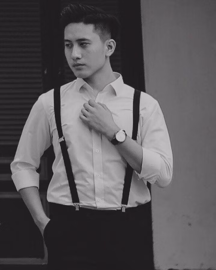 Thêm nữa, cộng đồng mạng còn tìm ra được chủ nhân đã quay clip trình bày bản kiểm điểm của Nhật Minh đó là cô bạn cùng lớp Hoàng Thủy Tiên.