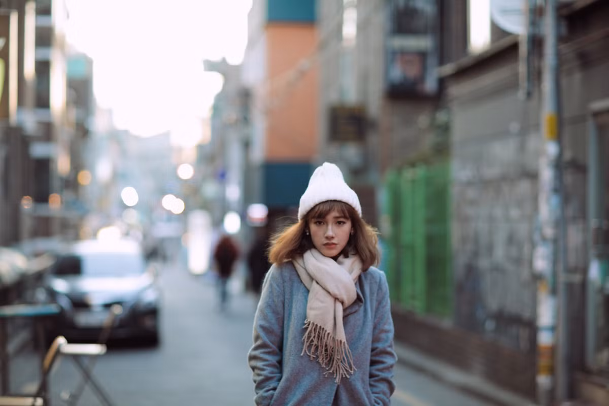 Theo tìm hiểu của các dân mạng, nhân vật nữ có nickname Cara góp mặt trong MV được ca sĩ Sơn Tùng MTP phát hành vào dịp Valentine có tên thật là Nguyễn Huệ Phương, 22 tuổi quê Vĩnh Long, hiện đang học tập và sinh sống tại TP HCM.