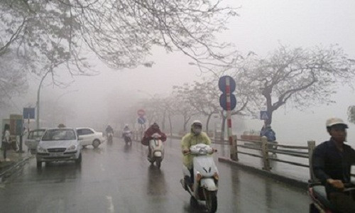 Thoi tiet hom nay: Ha Noi co mua, troi ret