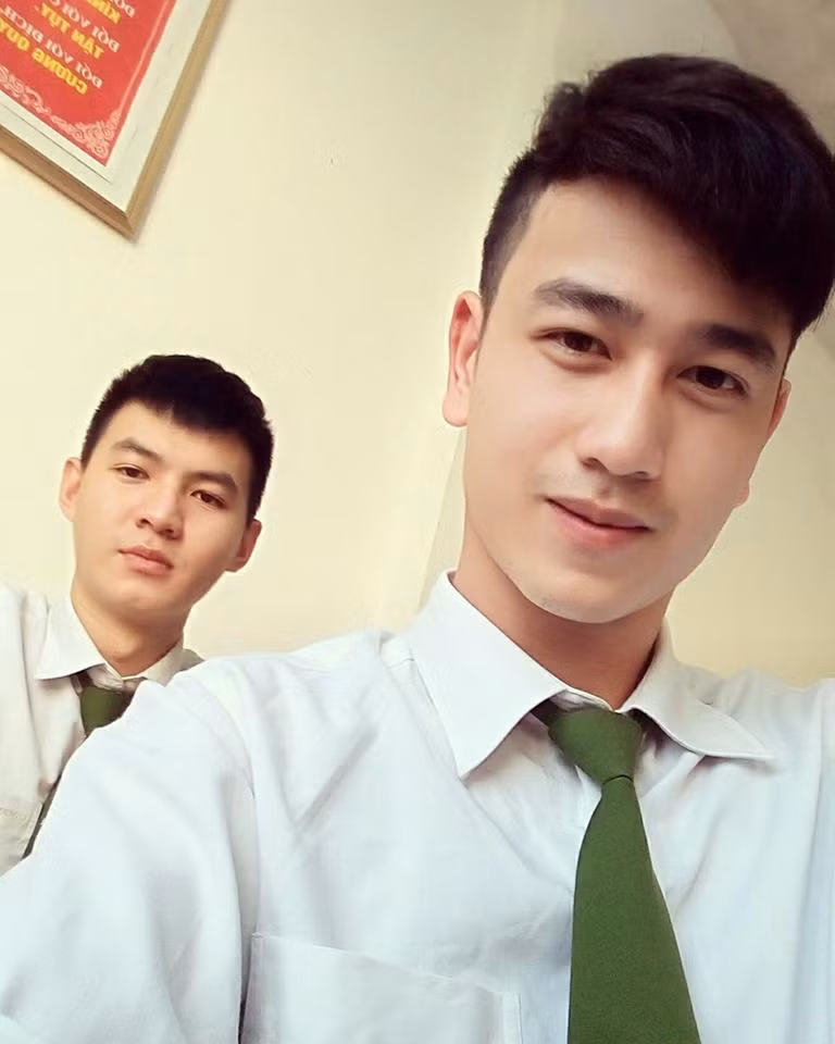 Vũ Duy chia sẻ thêm rằng anh không thích khi mọi người gọi mình là "nam thần" hay "hot boy". Bởi anh cho rằng trong ngành còn rất nhiều người giỏi và điển trai hơn.