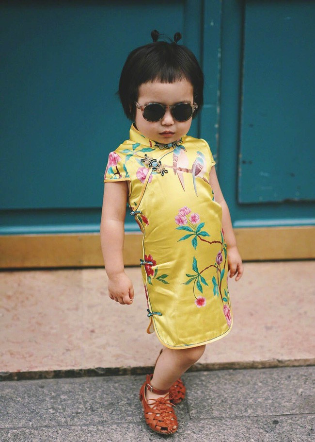 Hơn hai năm sau khi nổi tiếng, bé Tiểu Man giờ đã hơn 4 tuổi và ngày càng đáng yêu hơn, ăn uống vẫn cực tốt và có thể ăn cả thế gian, không từ một loại thực phẩm, trái cây, rau củ nào.