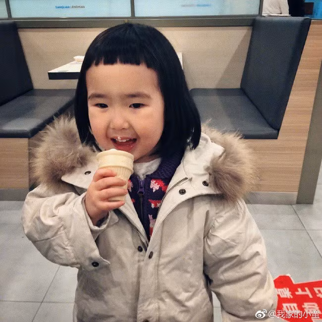 Vào những năm 2016/2017, cô bé " thánh ăn" Tiểu Man đến từ Trung Quốc đã trở thành một hiện tượng MXH, được hàng triệu bố mẹ trên thế giới khát khao nhờ vẻ ngoài siêu dễ thương và sức ăn "cực khủng".