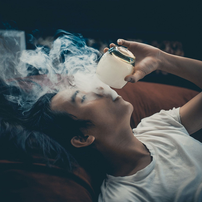 Kiểu tóc dài dễ dàng để "deep" khi chụp hình, gây ấn tượng nhưng cũng khiến Thanh Tùng từng "dở khóc dở cười" khi biết được nhận xét từ người khác.