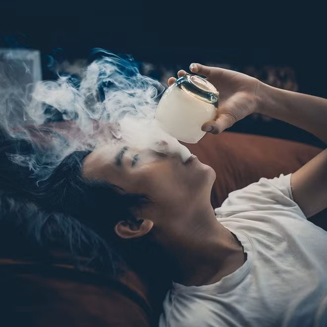 Kiểu tóc dài dễ dàng để "deep" khi chụp hình, gây ấn tượng nhưng cũng khiến Thanh Tùng từng "dở khóc dở cười" khi biết được nhận xét từ người khác.