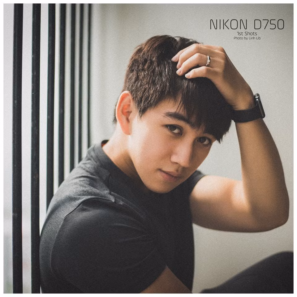 Cơ duyên khiến Lâm đến với nhiếp ảnh cũng vô cùng tình cờ. Anh chàng kể trước kia được cậu của mình cho một chiếc máy ảnh cũ rồi từ đó "máu" nhiếp ảnh cứ thế ngấm dần vào người và giờ thì nó trở thành định hướng nghề nghiệp trong tương lai.