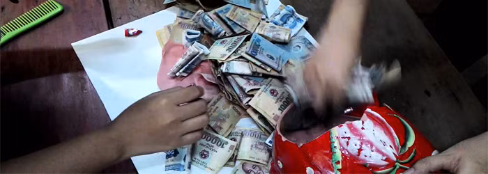 Đơn cử như nickname Cherry Mai có viết: "Đáng yêu ghê, anh ơi mẹ em bảo về đây ở rể thì tiền cưới mẹ em lo luôn, không phải tiết kiệm nữa đâu".