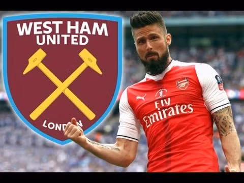 West Ham muốn có Giroud: Nguồn tin từ tờ Mirror cho hay CLB West Ham muốn có tiền đạo Giroud của Arsenal. Cách đây vài ngày, chân sút người Pháp “nhắn nhủ” HLV Wenger rằng muốn được thi đấu nhiều hơn, bằng không anh sẽ ra đi. Ảnh: Mirror