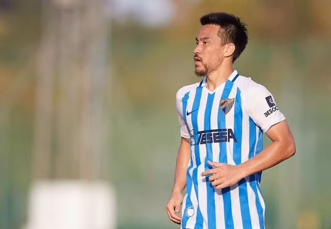Malaga chính thức thông báo hủy hợp đồng với Shinji Okazaki. Nguyên nhân vì mức lương của chân sút sinh năm 1986 vượt quá ngân sách cho phép của đội bóng.