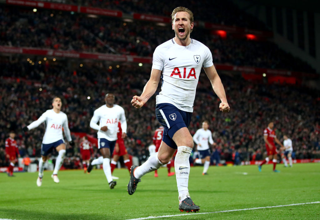 Theo The Sun, tiền đạo Harry Kane đã thề sẽ ở lại Tottenham trong ít nhất một mùa giải nữa. Ảnh: The Sun