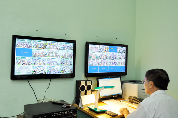 Thậm chí nhiều dân mạng còn cho rằng, lũ "nhất quỷ nhì ma" muốn quậy phá mà không dám quậy phá bởi công nghệ VAR được áp dụng trong lớp học.