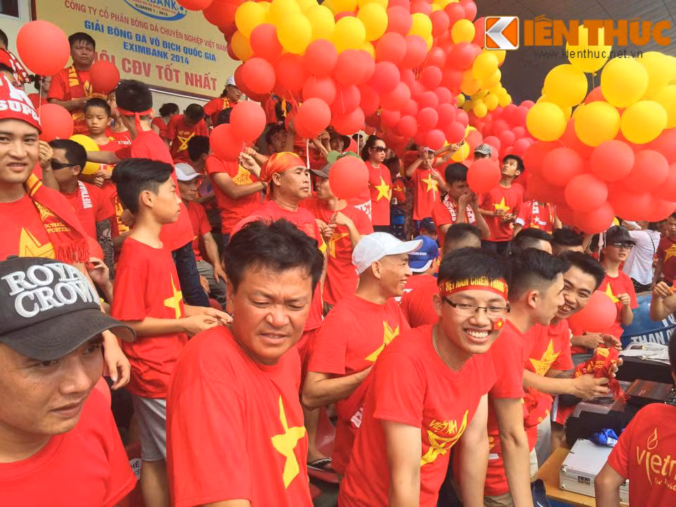 CDV dat Mo phu do san Cam Pha co vu U23 VN-Hinh-2