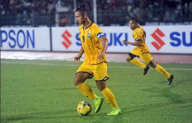 Tại vòng loại U23 châu Á, Brunei nằm cùng bảng K với đội chủ nhà tuyển U23 Việt Nam, Thái Lan và Indonesia. Theo nhận định, dù có Bolkiah trong đội hình nhưng Brunei vẫn bị xem là "kho điểm"của bảng đấu này.