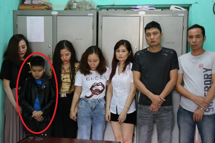 Hiện tại dòng trạng thái của Linh Miu liên tục được chia sẻ khắp các diễn đàn MXH khác nhau với những cuộc tranh luận nảy lửa giữa các cư dân mạng.