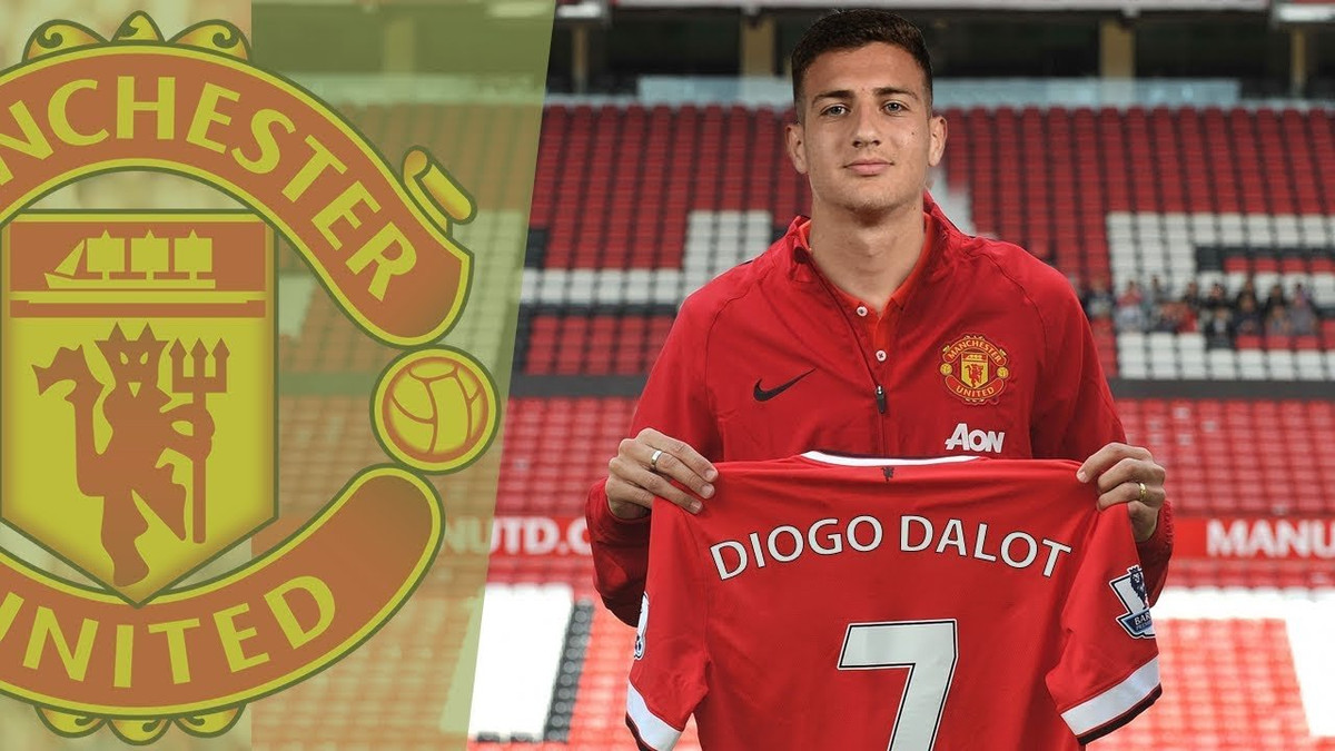 Chuyển nhượng cầu thủ từ MU, CLB này đã chốt xong thương vụ cầu thủ trẻ 19 tuổi từ Porto là Diogo Dalot ngay sau bản hợp đồng Fred được công bố.