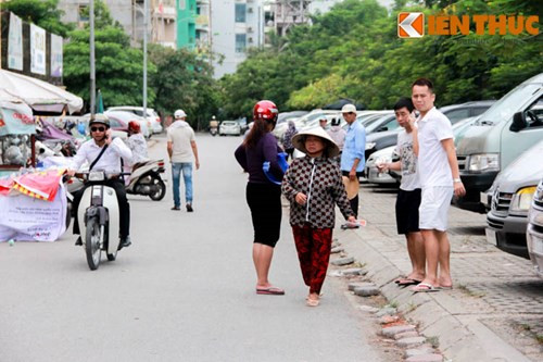 Soi giá vé trận đấu ĐTVN - Man City trước giờ G Soi gia ve tran dau DTVN - Man City truoc gio G