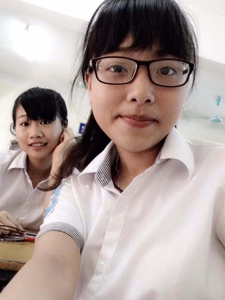 Câu chuyện tình tuổi ô mai của Quang Hải và Phương Anh đến và diễn ra hồn nhiên như thế.