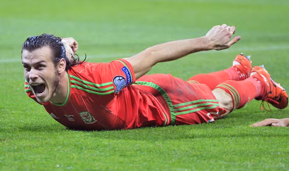 Người ta đang nói nhiều về Cristiano Ronaldo hay Zlatan Ibrahimovic, nhưng quả thực Gareth Bale mới là chân sút nổi bật sau vòng bảng Euro.
