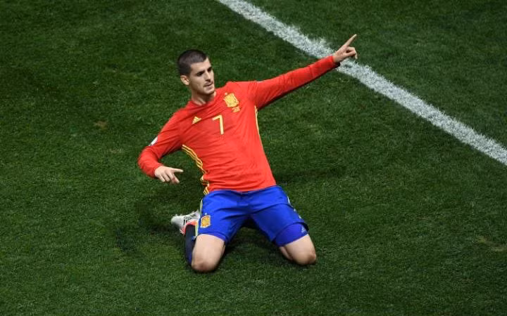 Trước khi giải đấu diễn ra, không ai nghĩ Alvaro Morata sẽ là chân sút chủ lực của ĐT Tây Ban Nha ở kỳ Euro 2016 này. Nhưng sau vòng bảng, tiền đạo 23 tuổi này lại chứng minh điều ngược lại.
