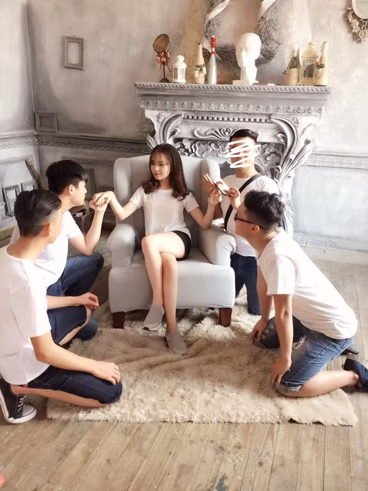 Cùng ngắm nhìn nhan sắc đời thường của hot girl ảnh thẻ mới nổi Thanh Nga. Ảnh trong bài: Facebook nhân vật.