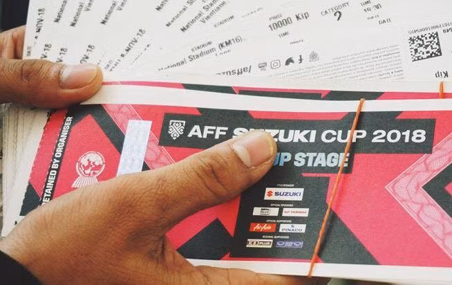 Dan mang dat cau hoi 16.000 ve AFF Cup 2018 duoc VFF moi nhung ai?