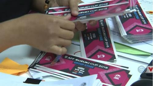 Đứng trước tình cảnh này, nhiều nhóm hội CĐV đã lên phương án dự phòng cho việc các thành viên của mình không được vào sân cổ vũ. Họ sẵn sàng nói không với VFF nếu cơ quan cao nhất của bóng đá Việt Nam không có câu trả lời thỏa đáng.