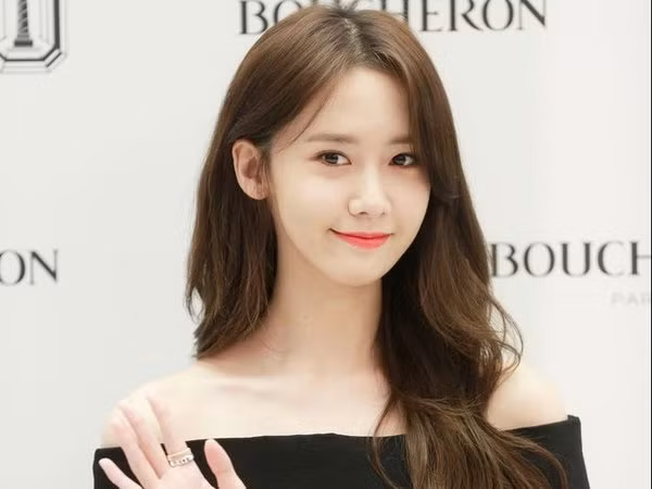 SNSD YoonA trở thành MC đặc biệt cho show truyền hình "My Little Old Boy", dự kiến lên sóng vào ngày 24/3.