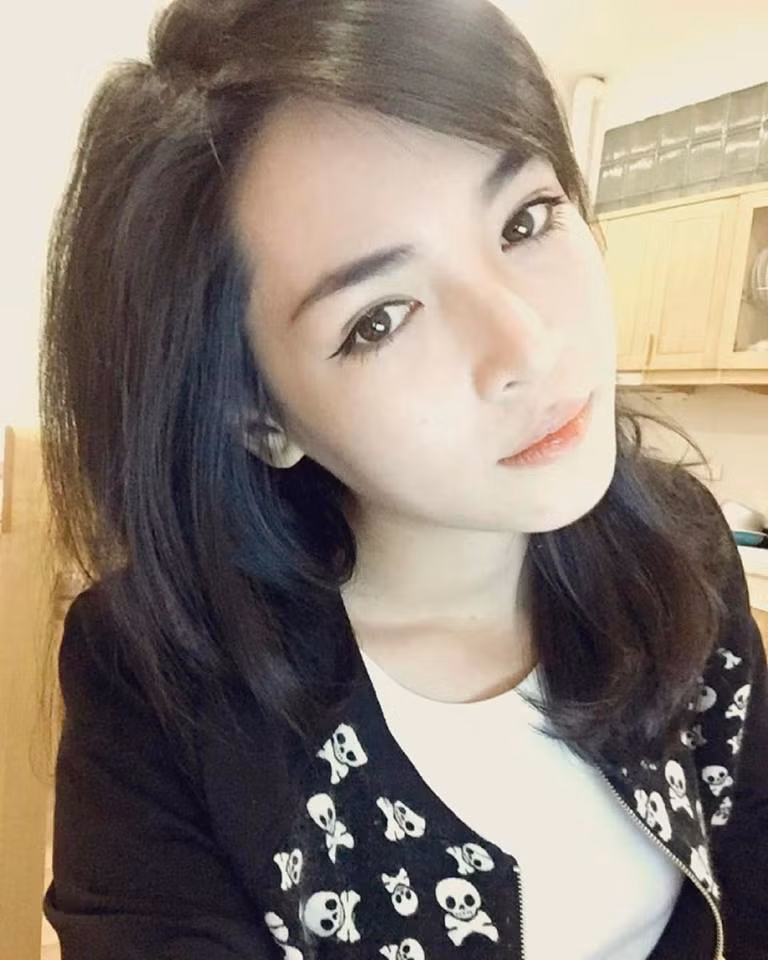 Được biết, hiện tại Thanh Quỳnh thường xuyên xuất hiện trong vai trò người mẫu trong một số bộ ảnh thời trang và show diễn lớn nhỏ trong cả nước.