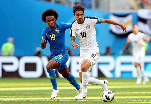 Báo chí Anh loan tin, Barca nhảy vào giành Willian với MU và đã đưa ra lời đề nghị đầu tiên với Chelsea.