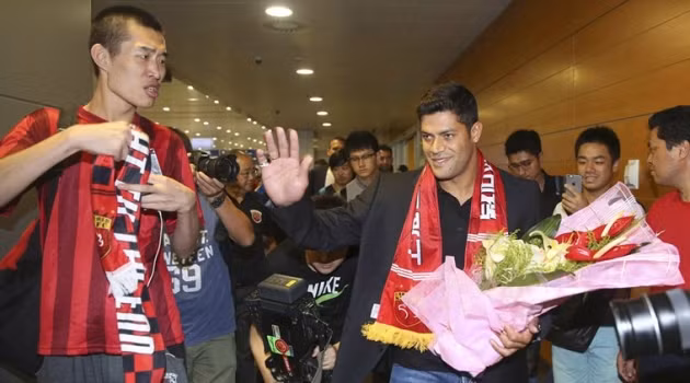 Porto từng bỏ ra 19 triệu euro để có Hulk từ Tokyo Verdy và rồi bán lại cho Zenit với giá 55 triệu euro. Mới đây, tiền đạo người Brazil này đã gia nhập Shanghai SIPG với giá 55,8 triệu euro và nâng tổng mức phí chuyển nhượng của mình lên con số 144,7 triệu euro.