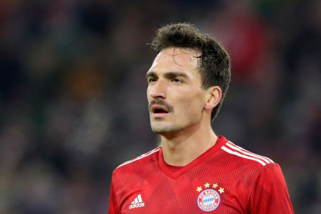 Bayern Munich đã đồng ý ngồi lại đàm phán với Chelsea về tương lai của Mats Hummels.