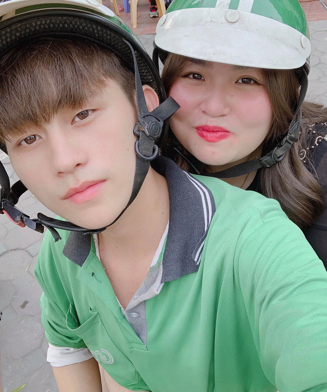 Không chỉ chênh lệch ngoại hình, cân nặng, bạn gái của Thắng còn lớn tuổi hơn anh. Nhưng chàng trai vẫn tỏ ra hạnh phúc, may mắn vì tìm thấy được cô gái phù hợp với mình.