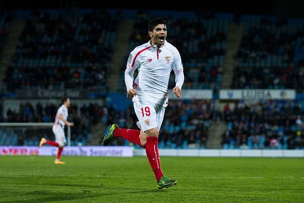 Chuyển nhượng cầu thủ từ London, Arsenal đang nhắm tới Ever Banega, ngôi sao dày dạn kinh nghiệm đang khoác áo Sevilla để củng cố hàng tiền vệ.