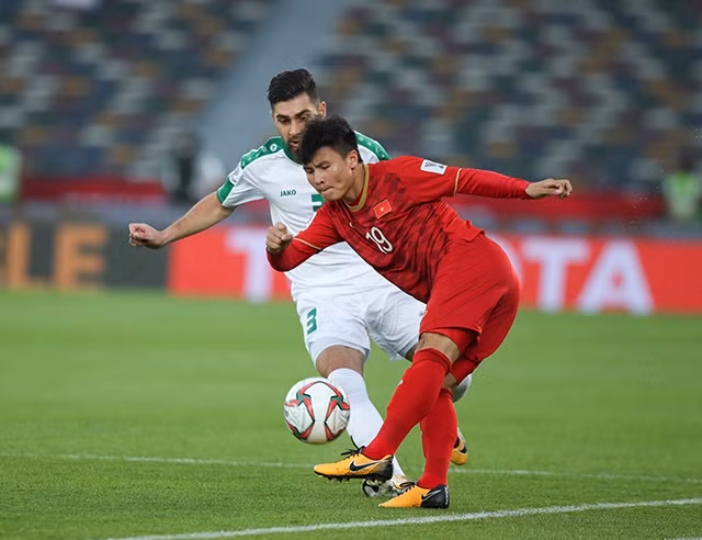 Viet Nam 2-3 Iraq: Doi tuyen Viet Nam da the hien cuc ky qua cam