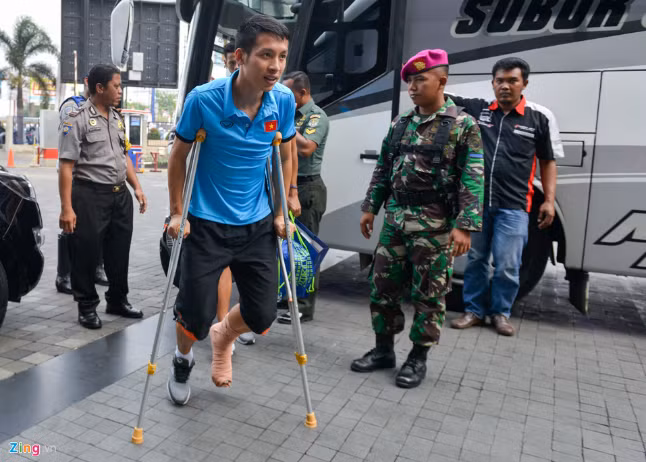 Kể từ ngày làm việc với bóng đá Việt Nam, HLV Park Hang Seo không chỉ là một người thầy, mà giống như một người cha, một người bạn với các cầu thủ. Hình ảnh, gần gũi, thân mật của ông với các học trò giúp tạo nên một tập thể gắn kết làm nên kỳ tích tại VCK U23 châu Á và hiện vẫn đang đi đúng hướng tại ASIAD 2018.