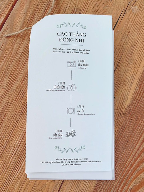 Cả tên thật lẫn nghệ danh của cô dâu đều được sử dụng trong thiệp cưới. Nhưng liệu chú rể Ông Cao Thắng cưới Đông Nhi hay Mai Hồng Ngọc.