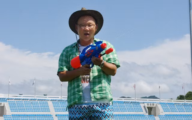 Trong một đoạn clip giới thiệu về HLV Park Hang Seo, ông từng thừa nhận rằng mình rất yêu thích động vật nhưng... động vật lại chẳng yêu ông và Ani là ví dụ điển hình.