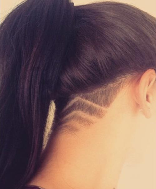 Chỉ bằng những đường rạch nhỏ trên tóc các nàng đã tạo nên sự khác lạ.