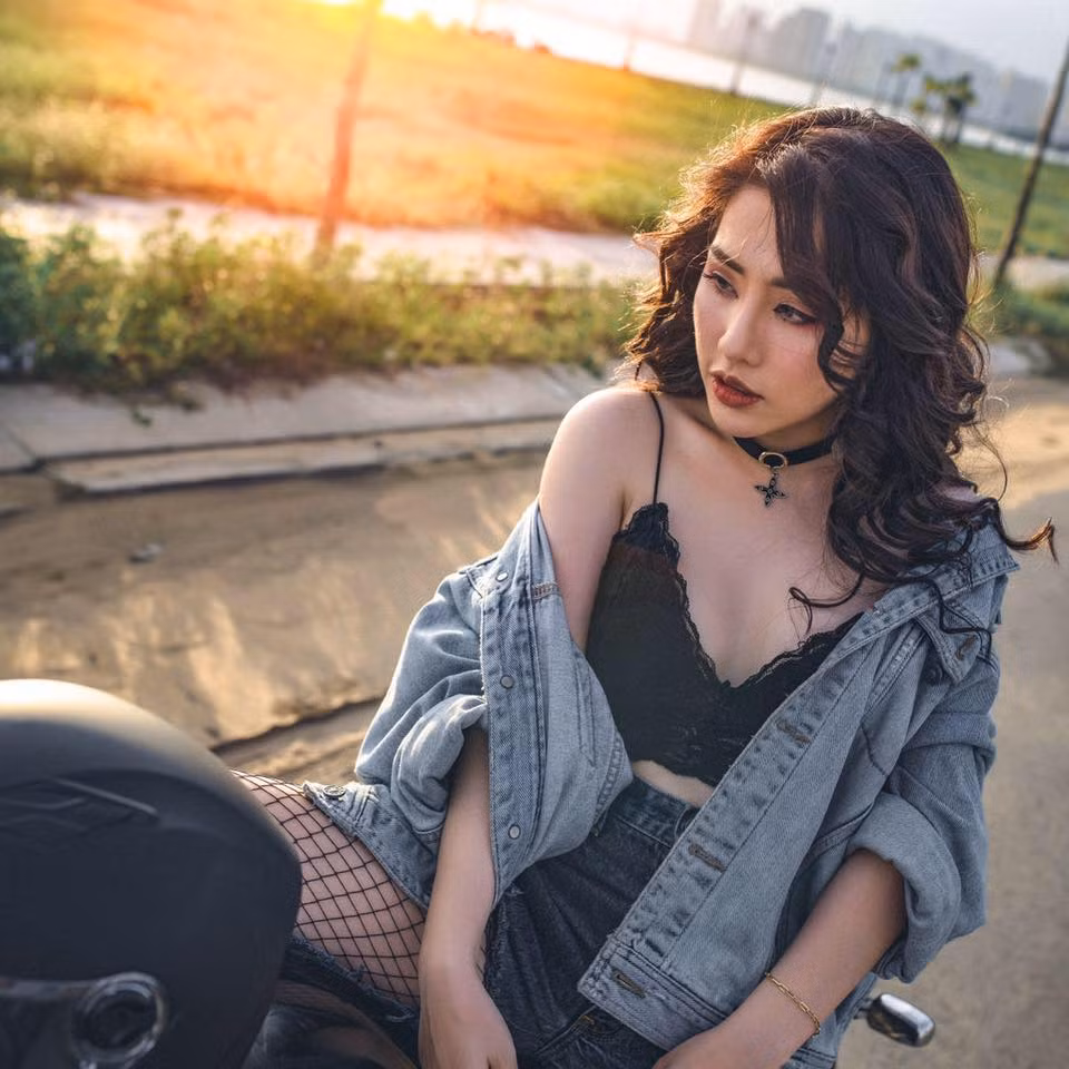 Mỹ Duyên cho hay, hàng ngày cô nàng thường dành thời gian rảnh để đi tập gym. Các hoạt động thể thao giúp Duyên có thêm nhiều năng lượng cho bản thân.