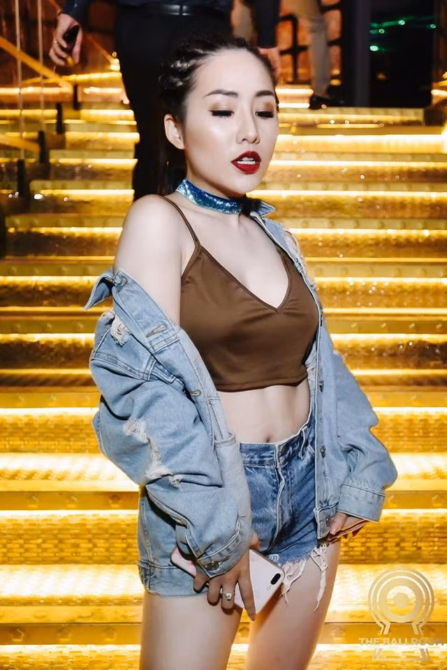 Chia sẻ về dự định trong tương lai, Mỹ Duyên cho hay cô đang ấp ủ ý định sẽ cho ra mắt 1 kênh đọc truyện riêng trên youtube để phục các bạn yêu mến. Và sau đó sẽ đầu tư lấn sân sang lĩnh vực ca nhạc chuyên nghiệp.