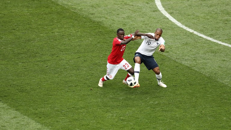 Dan Mach 0-0 Phap: Mot tran 